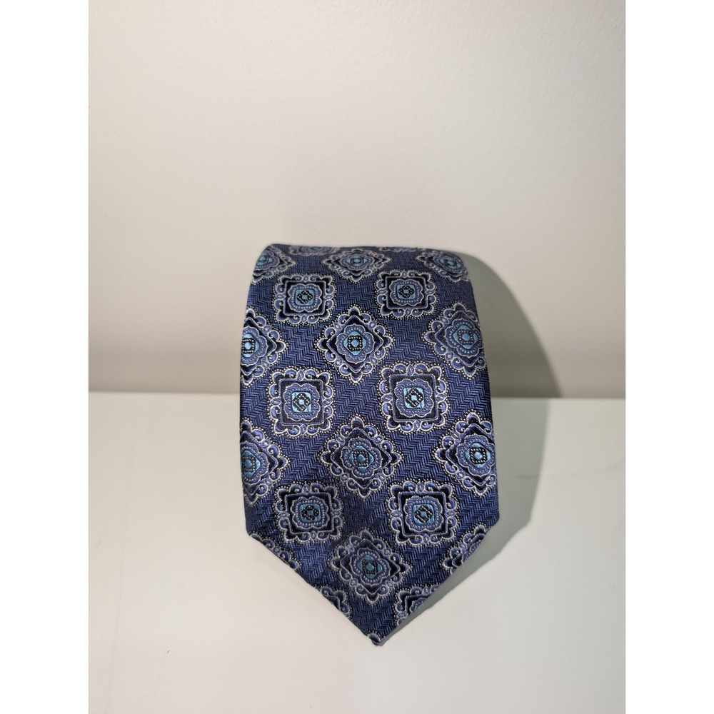 Geoff Nicholson Italy Silk Blend Blue Geometric Medallion Luxury Tie
